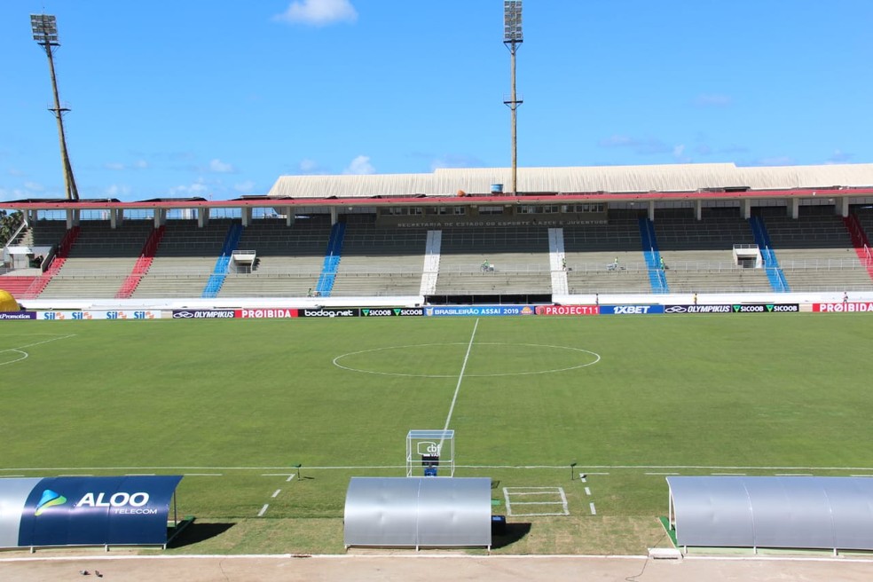 Estádio Rei Pelé sem previsão para sediar jogos — Foto: Denison Roma - GloboEsporte.com