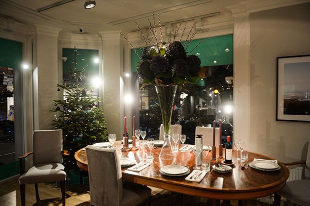 A Linley table setting for a dinner party (Foto: David Linley)