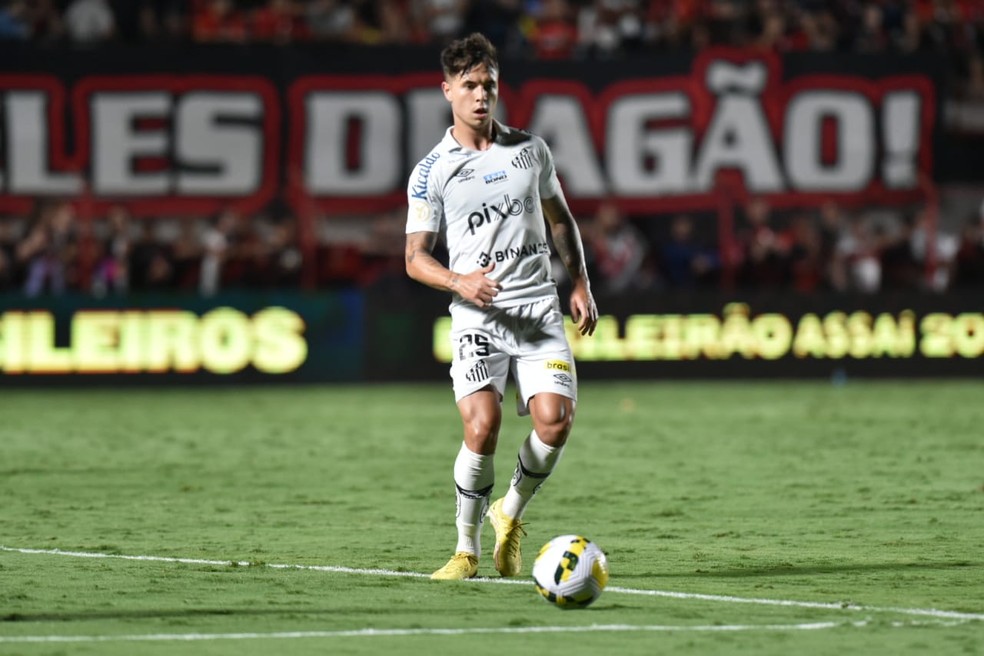 Vinicius Zanocelo - Atlético-GO x Santos — Foto: Ivan Storti / Santos FC