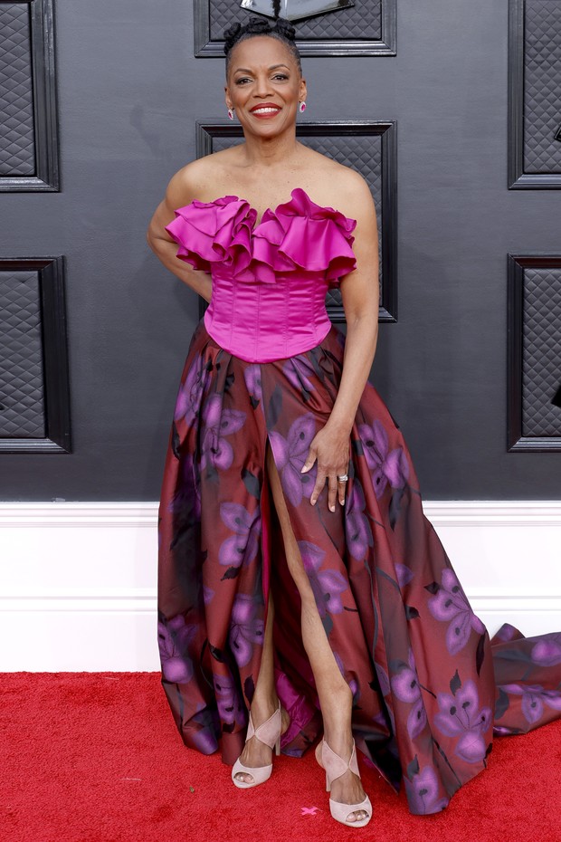 LAS VEGAS, NEVADA - APRIL 03: Nnenna Freelon attends the 64th Annual GRAMMY Awards at MGM Grand Garden Arena on April 03, 2022 in Las Vegas, Nevada. (Photo by Frazer Harrison/Getty Images for The Recording Academy) (Foto: Getty Images for The Recording A)