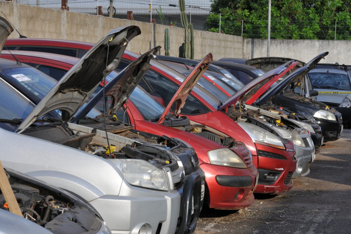 Sucatas De Carros Em Belém