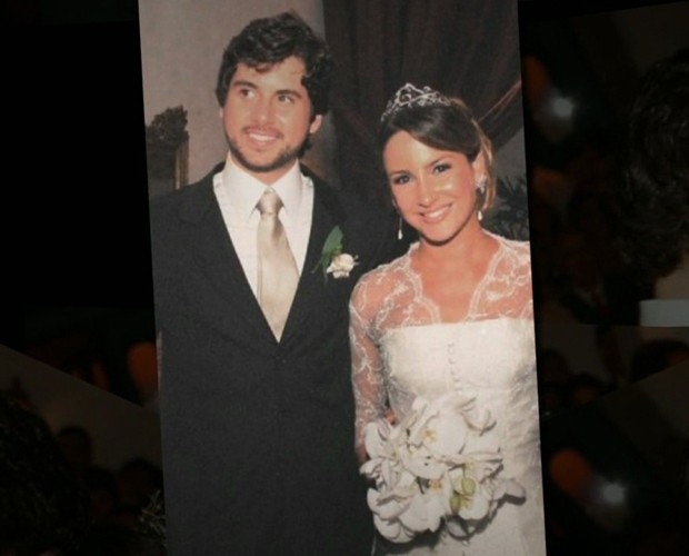 Cláudia Leitte revelou que quase não conseguiu acordar para casar após despedida de solteiro 'bombante' (Foto: TV Globo)