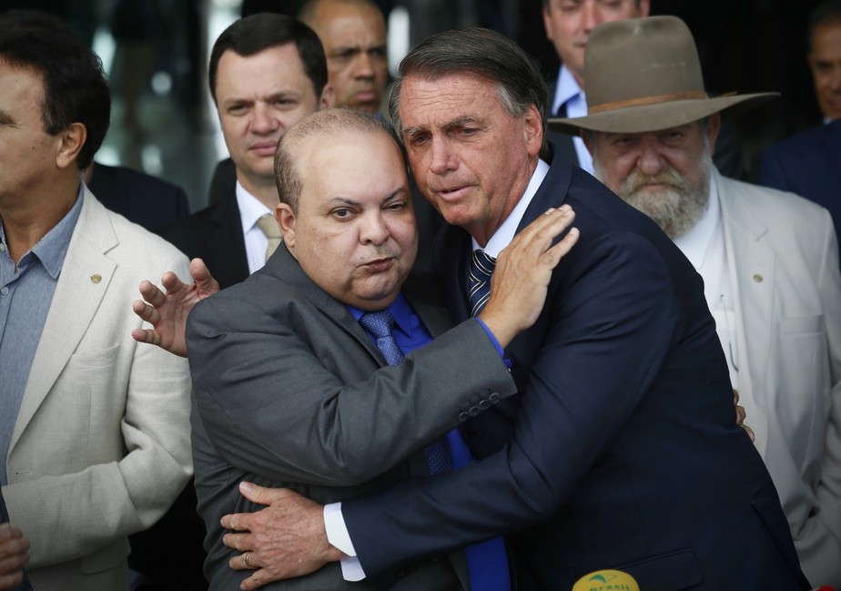 Ibaneis oficializa apoio a Bolsonaro no segundo turno contra Lula