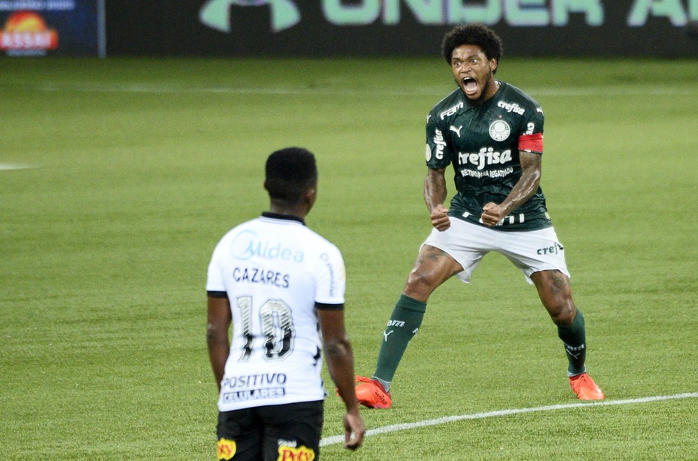 Luiz Adriano decisivo: dez fatos que resumem a ótima temporada do camisa 10 do Palmeiras