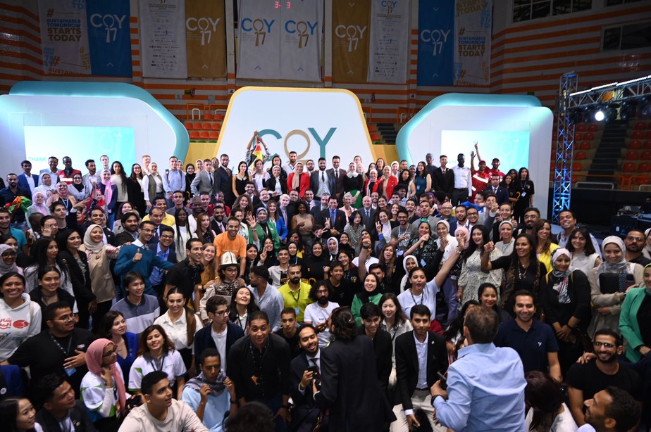 Jovens lideranças reunidas na COY17, evento das Nações Unidas para o clima.