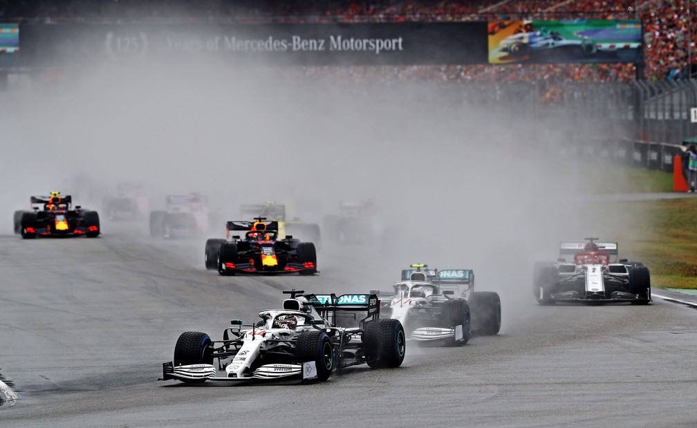Largada do GP da Alemanha, em Hockenheim — Foto: Getty Images