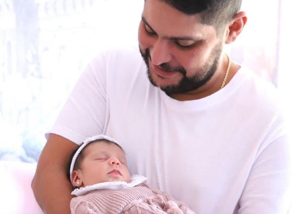 Jorge com a filha Sara (Foto: Reprodução/Instagram)