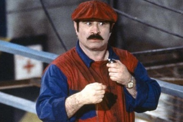 Bob Hoskins em Super Mario Bros. (Foto: Reprodução)