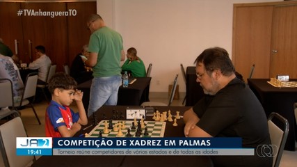 Torneio de xadrez reúne competidores de todo o estado