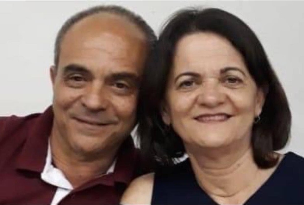 O professor de Mococa (SP) Leodoro Patheis e sua esposa, Laudiceia Patheis, morreram em um acidente em Cajuru — Foto: Reprodução/Facebook