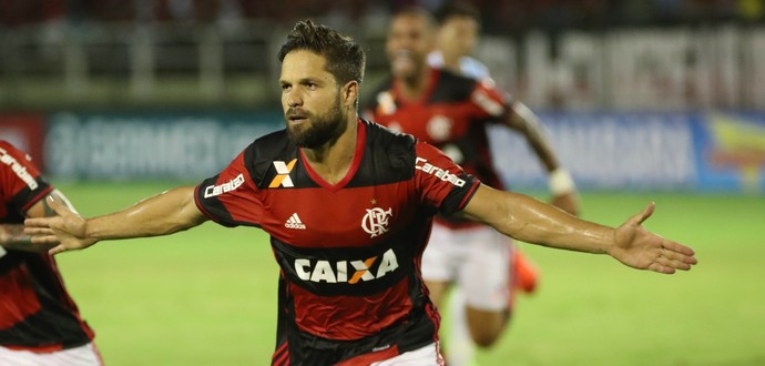Com pontaria afiada, Diego está 100 em 2017: três finalizações, três gols