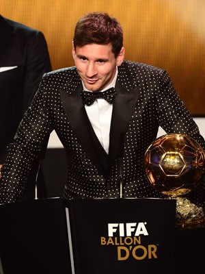 Messi bola de ouro (Foto: Olivier Morin/AFP)