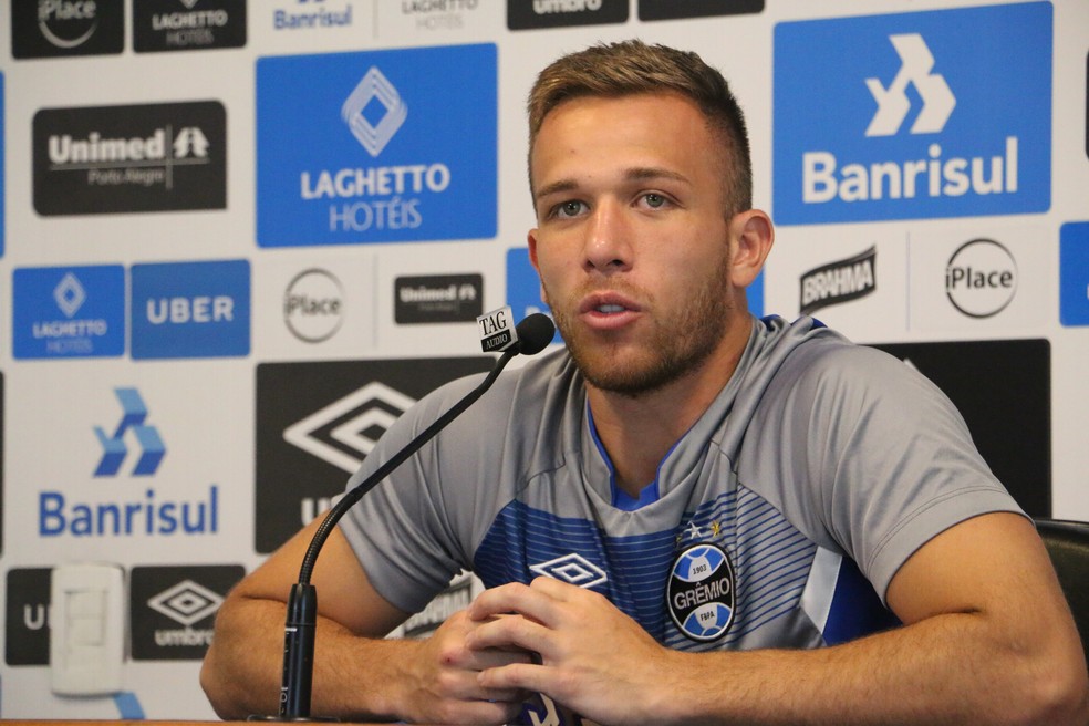 Arthur vê grupo do Grêmio "fominha" para estar em campo nesta quarta-feira (Foto: Eduardo Deconto)