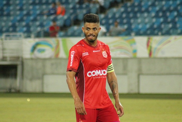Gustavo zagueiro do América-RN América-RN x ABC (Foto: Canindé Pereira/Divulgação)