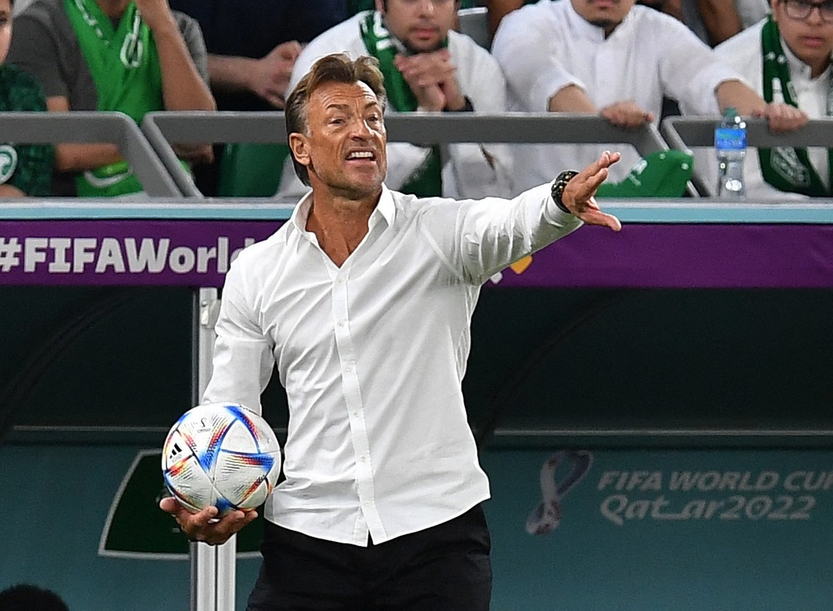 Técnico da Arábia Saudita se diz orgulhoso e avisa: 