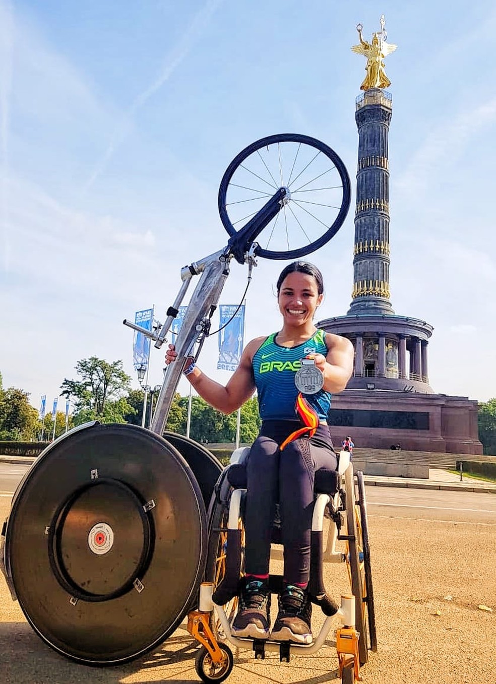 Aline Rocha na maratona de Berlim â€” Foto: Arquivo Pessoal