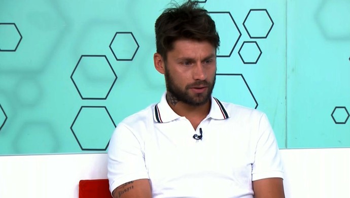 Após eliminar o Racing, torcida do Flamengo alfineta comentarista da Globo