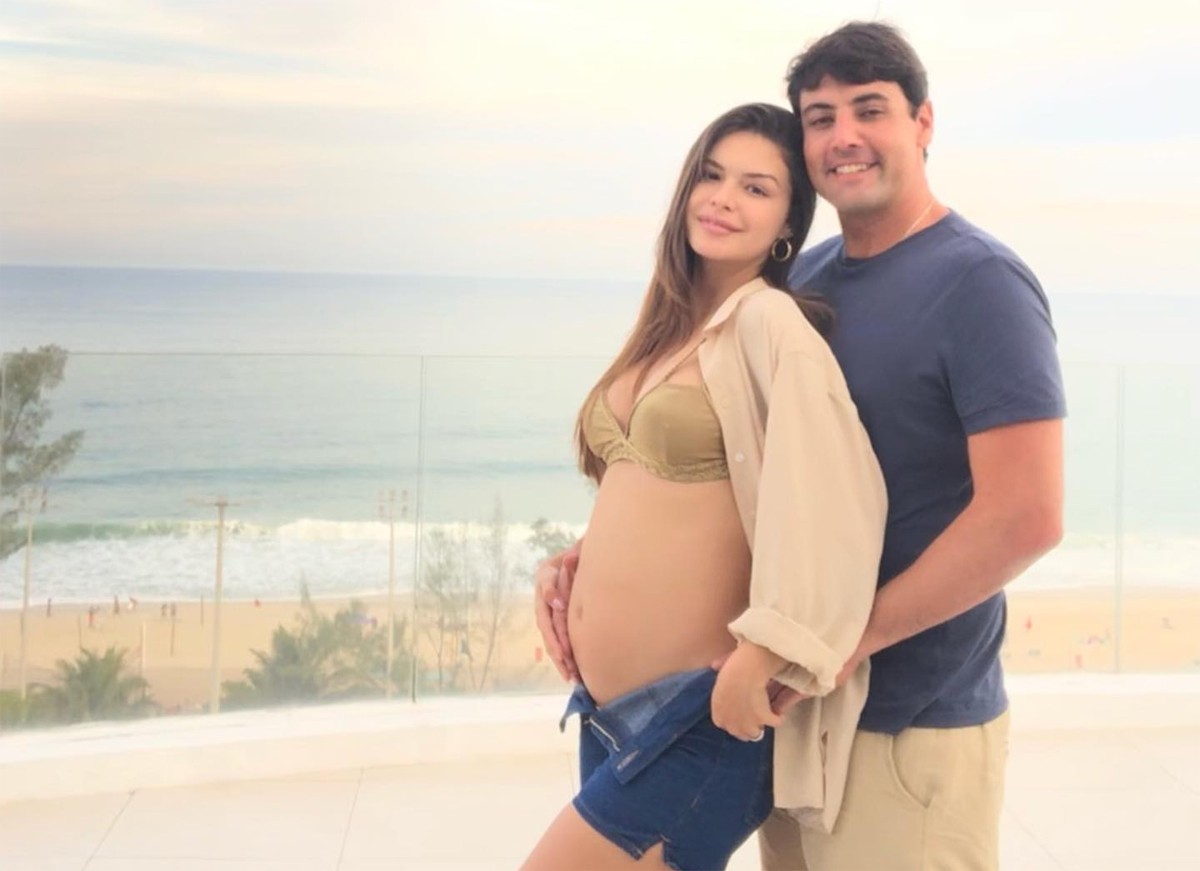 Bruno de Luca e Fany Vidal esperam o primeiro bebê juntos (Foto: Reprodução / Instagram )
