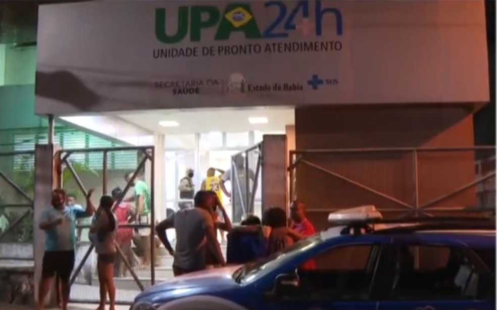 Vítimas foram levadas para a UPA de São Caetano, mas não resistiram aos ferimentos — Foto: Reprodução/TV Bahia