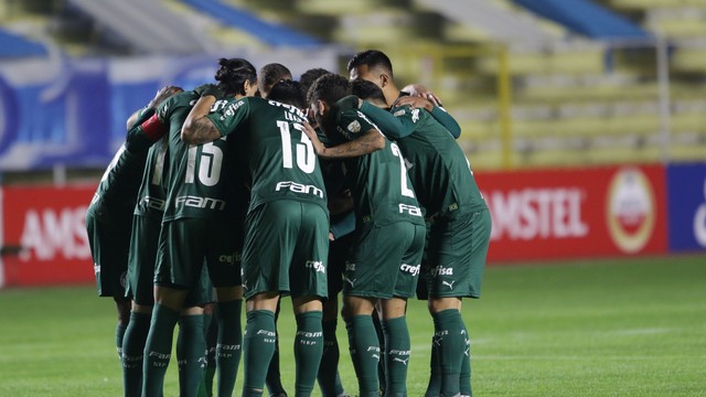 Elenco do Palmeiras antes da partida contra o Bolívar