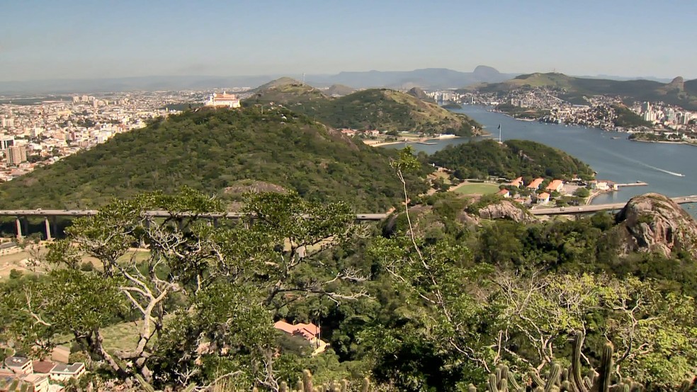 Morro do Moreno, em Vila Velha — Foto: Reprodução/ TV Gazeta