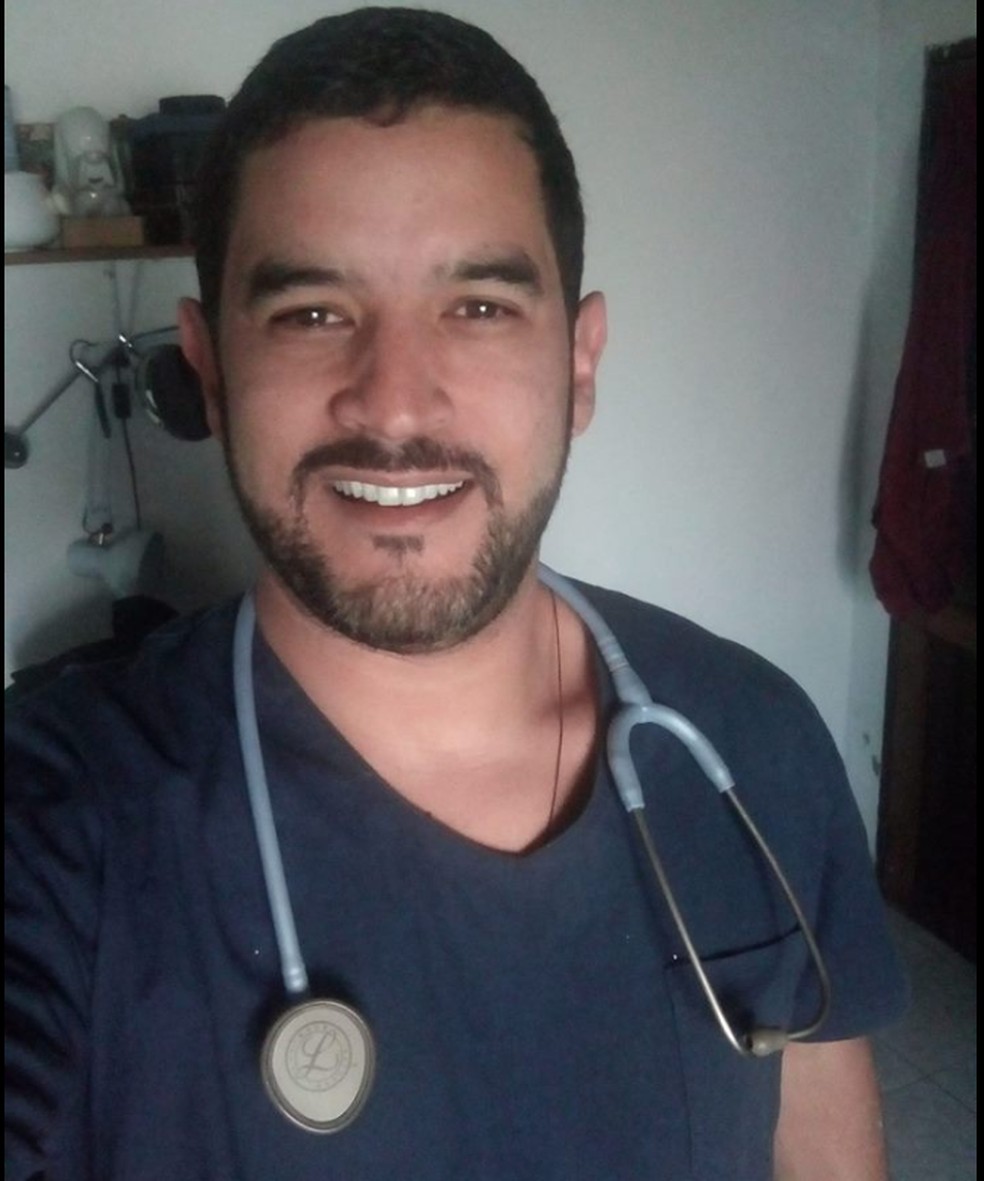 Anderson Araújo é de Caruaru e estudava medicina no Paraguai, onde foi encontrado morto — Foto: Arquivo Pessoal