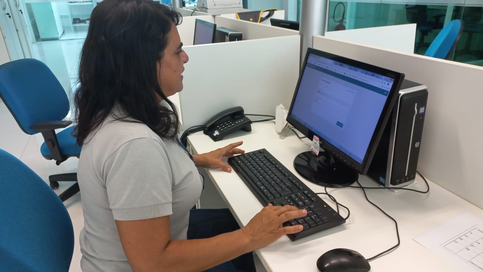 Potiguar descobre dinheiro 'esquecido' em banco e faz planos: 'Se for pouco pago conta, se for muito faço plástica'