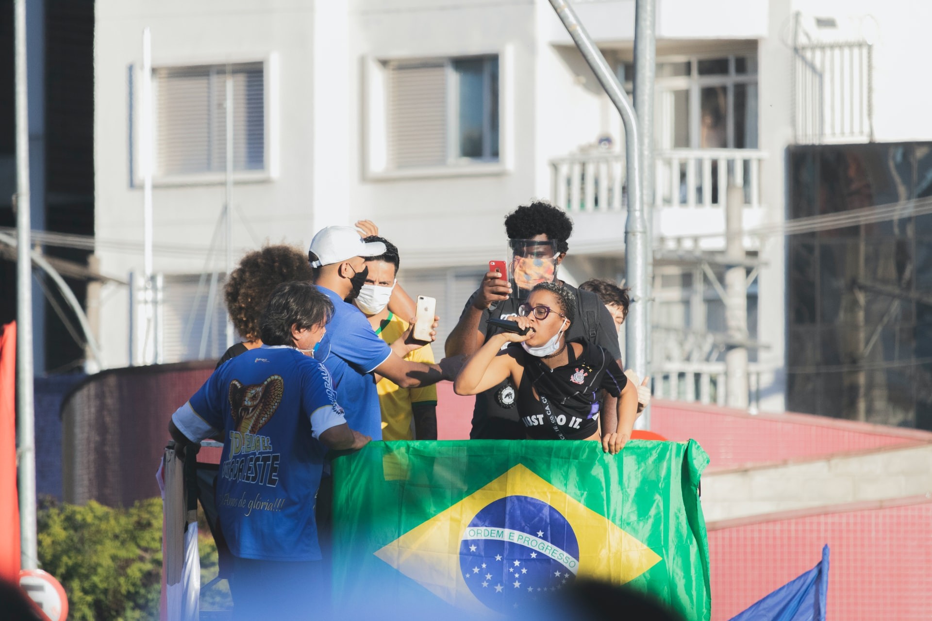 Maior preocupação dos jovens no Brasil é o combate à fome e à pobreza (Foto: Marília Castelli/Unsplash)