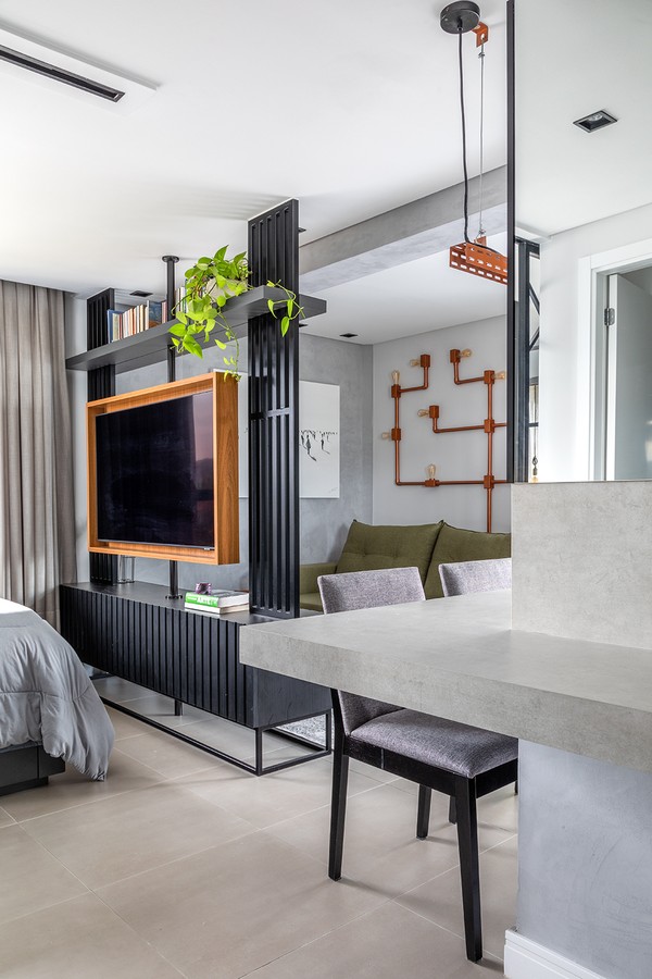 Marcenaria e móveis sob medida fazem espaço render em apartamento de 38 m² (Foto: Fábio Jr. Severo)