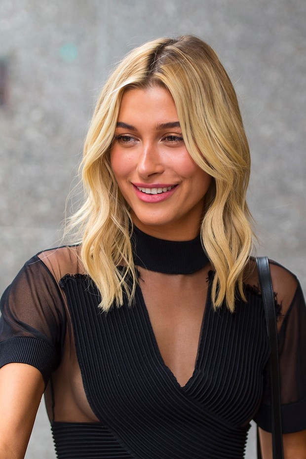 NEW YORK, NY - AUGUST 21:  Model Hailey Baldwin attends call backs for the 2017 Victoria's Secret Fashion Show in Midtown on August 21, 2017 in New York City.  (Photo by Gotham/GC Images) (Foto: GC Images)