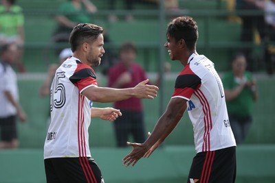 Flamengo encontra atalho para os 40 pontos e supera campanha de 2009