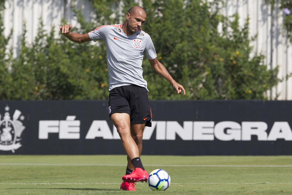 Carille faz mudanças, e a próxima partida poderá ter novidades