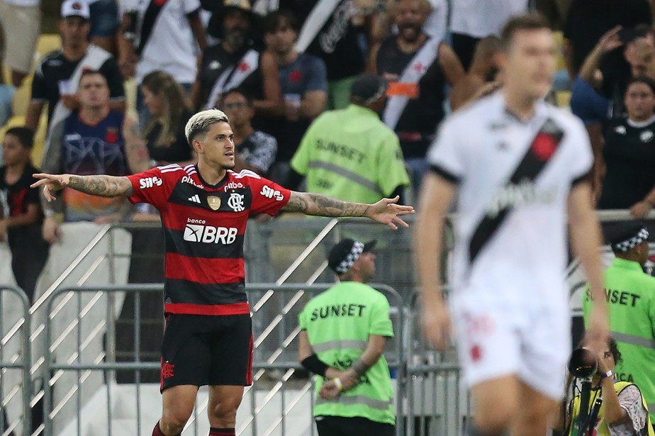 Pedro fez os dois gols da vitória do Flamengo sobre o Vasco