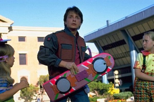 A hoverboard apareceu pela primeira vez em 'De Volta para o Futuro II' (Foto: Divulgação)