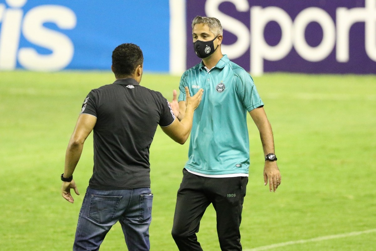 Coritiba Demite Rodrigo Santana Depois Da Derrota Para O Sport Tecnico Sai Com 11 Coritiba Ge