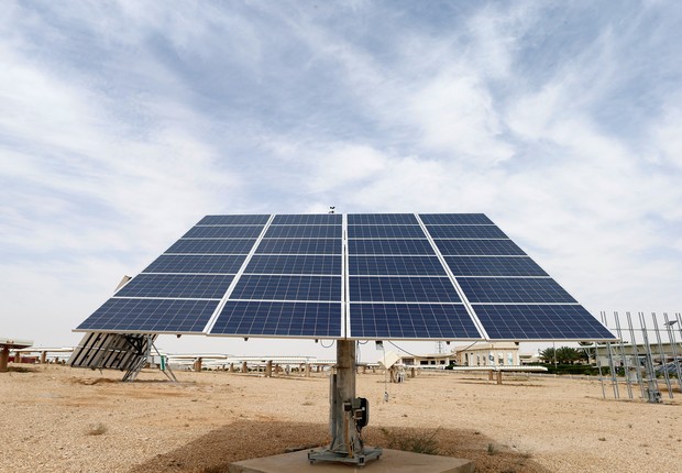 WEG Painel - energia solar (Foto: Faisal Al Nasser/Reuters)