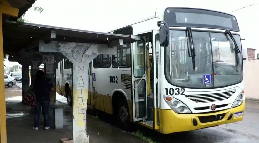 Duas linhas deixaram de circular em Natal — Foto: Reprodução/Inter TV Cabugi