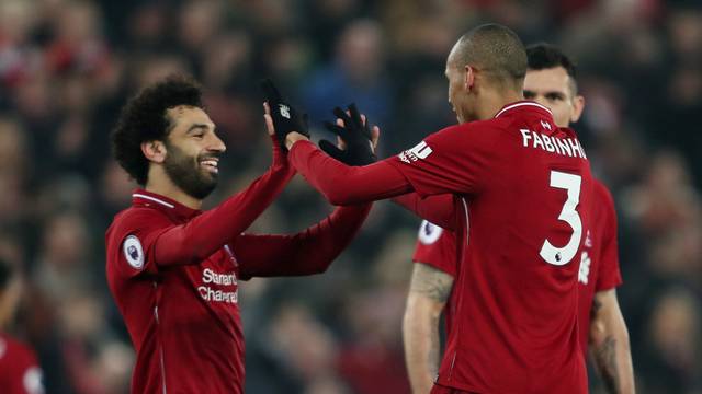 Salah e Fabinho marcam na goleada do Liverpool por 4 a 0 sobre o Newcastle