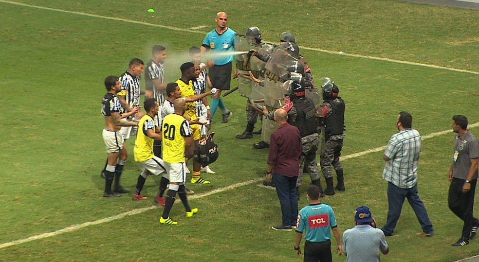 Confusão marcou o jogo entre Treze e Manaus — Foto: Reprodução