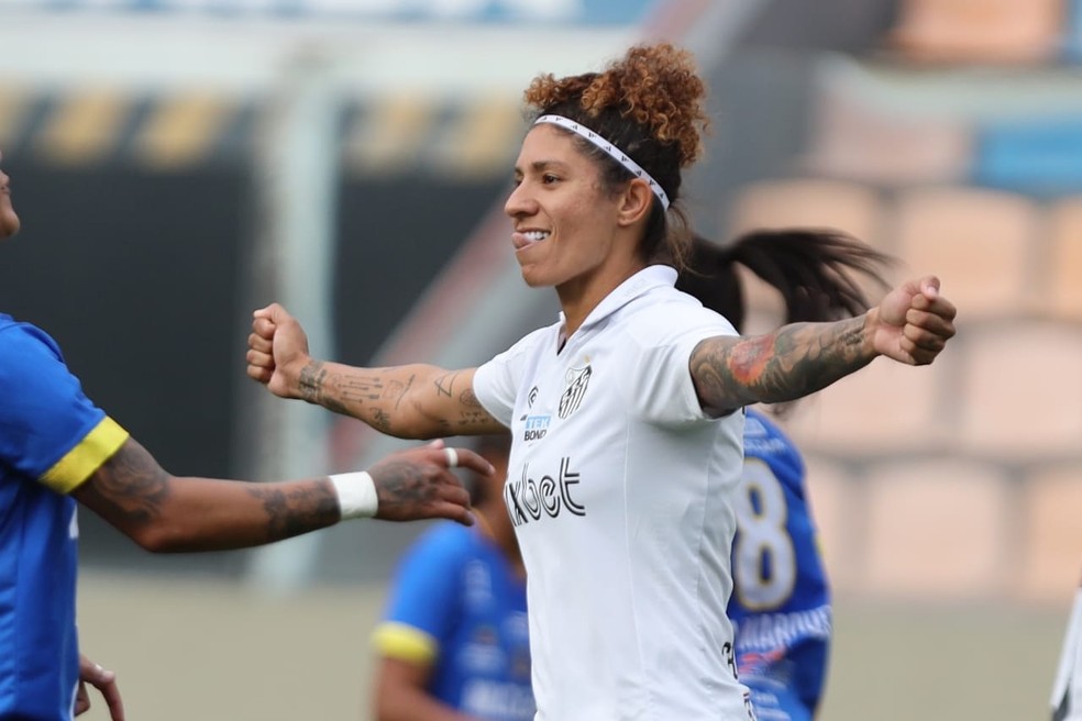 Cristiane comemora gol do Santos contra o São José pelo Campeonato Paulista Feminino — Foto: Pedro Ernesto Guerra Azevedo/Santos FC