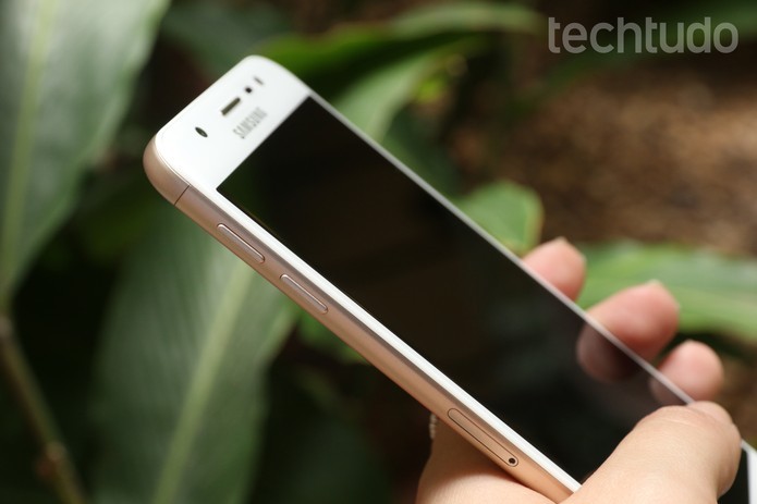 galaxy j7 prime ou lenovo vibe k6 plus