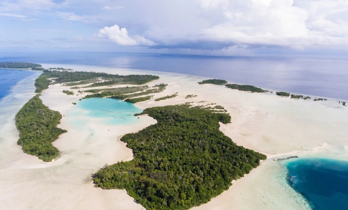 São quase uma centena de ilhas inabitadas próximo a Bali — Foto: Divulgação