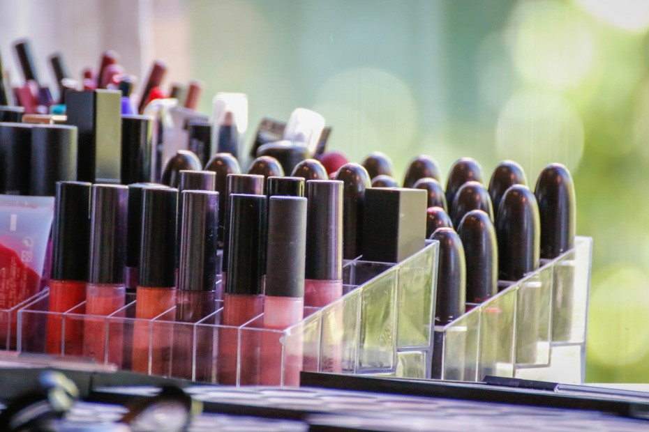 6 dicas para organizar as suas maquiagens em casa (Foto: Thinkstock)