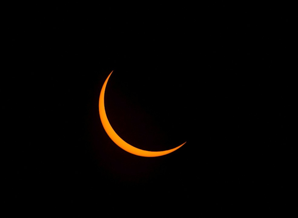 Eclipse do Sol na Austrália — Foto: Reuters