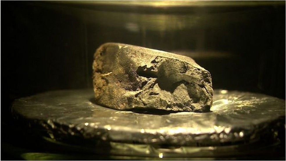 Meteorito de Winchcombe se desprendeu de um asteróide entre Marte e Júpiter — Foto: BBC