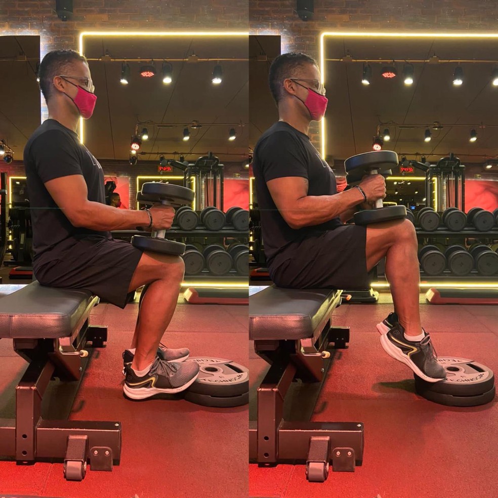 A elevação da panturrilha sentado possui um nível de dificuldade intermediário. — Foto: Divulgação/ Les Cinq Gym