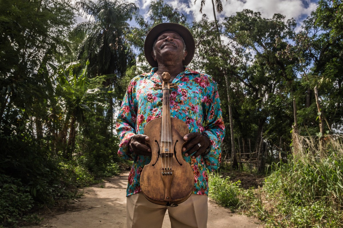 Aos 72 anos, Mestre Luiz Paixão faz ‘Forró de rabeca’ em álbum com sambas e cocos colhidos na Zona da Mata de Pernambuco | Blog do Mauro Ferreira