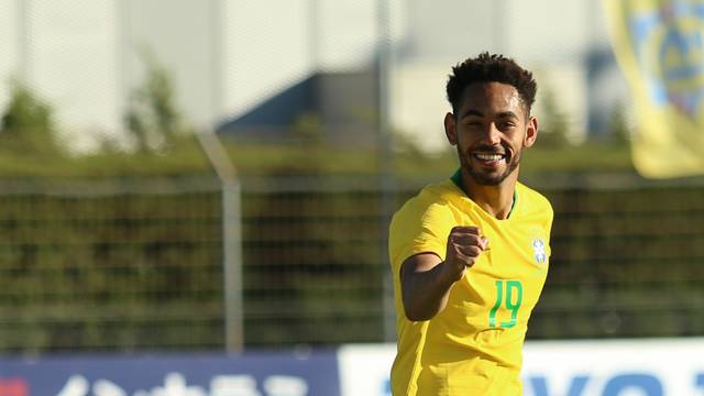 Matheus Cunha comemora gol da seleÃ§Ã£o brasileira prÃ©-olÃ­mpica no Torneio de Toulon