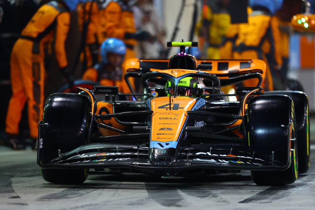 Lando Norris terminou apenas na 17ª posição do GP do Bahrein, abertura da temporada 2023 da F1 — Foto: Mark Thompson/Getty Images