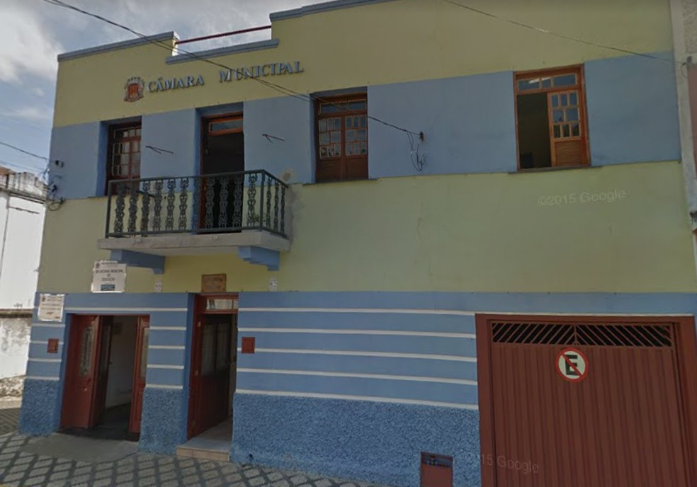 Tribunal de Contas do Estado reprovou contas de 2018 da Câmara de Lavrinhas — Foto: Reprodução/Google Street View